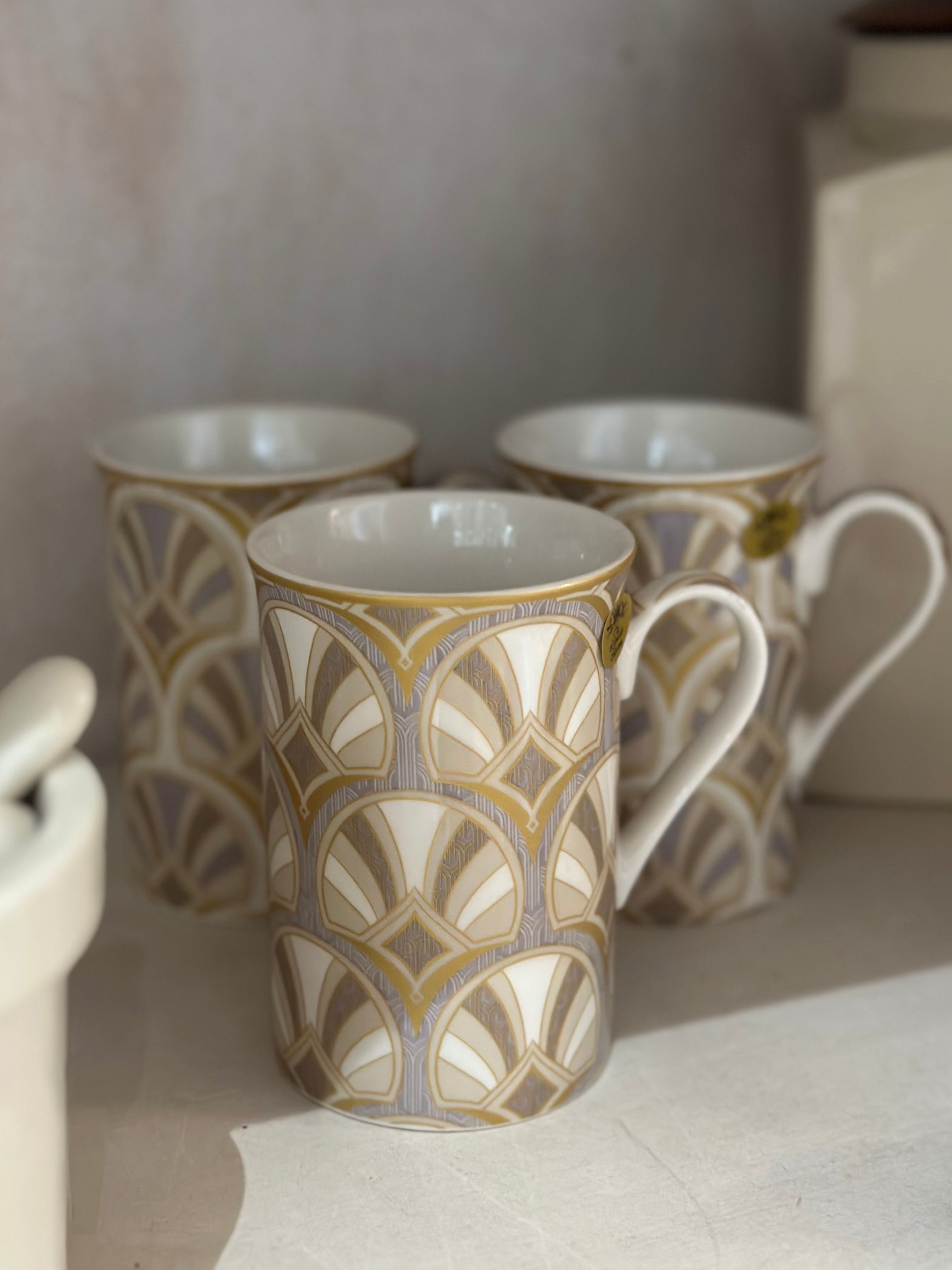 Art Deco Grey Mug