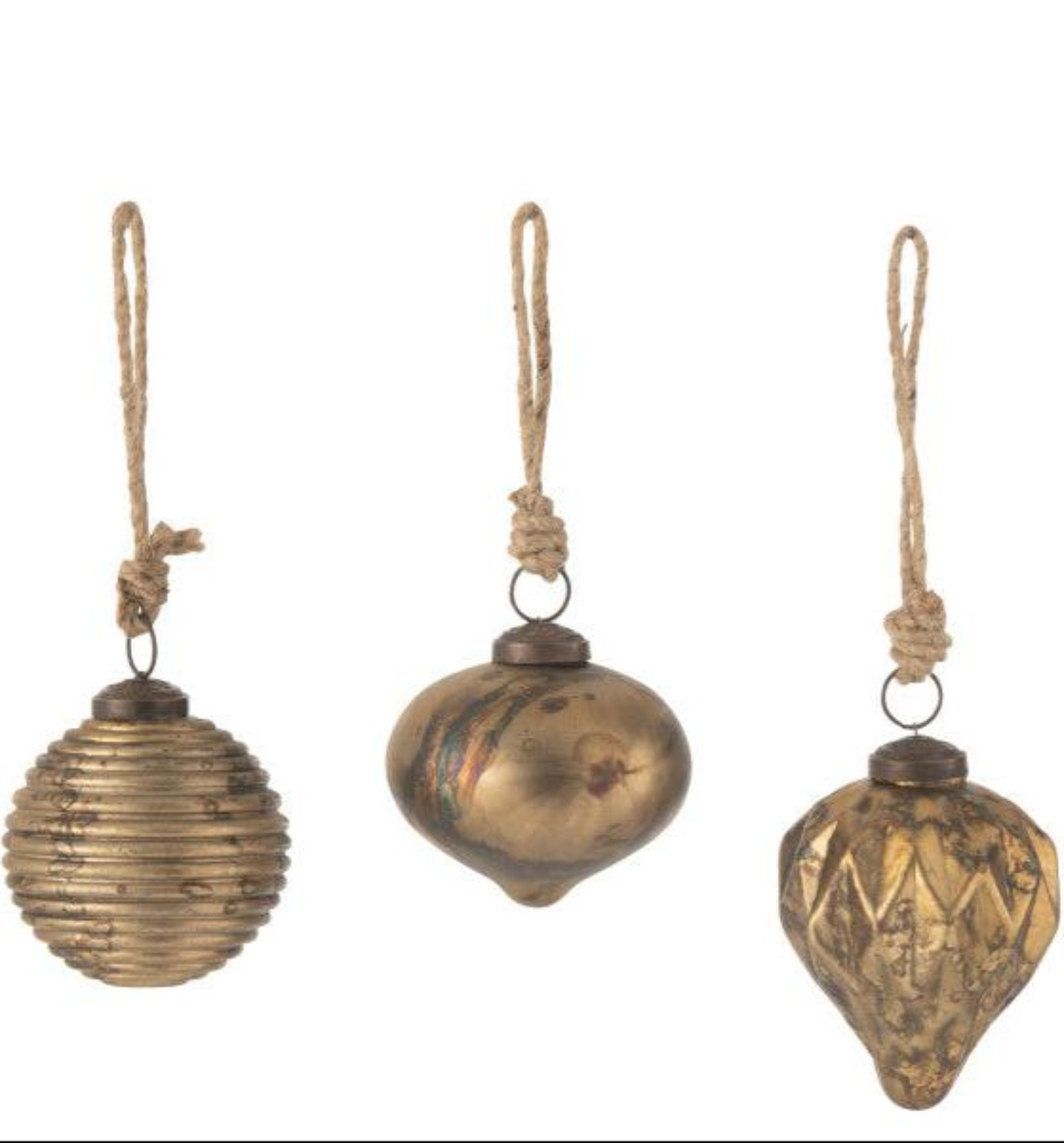 Adorn your holiday decor with our Set of 3 Oxidised Glass Antique Bauble Ornaments. Crafted with perfection, this ornamental piece exudes sophistication and elegance. Perfect for adding a touch of luxury to your festive celebrations. Elevate your decor with this exquisite bauble ornament.