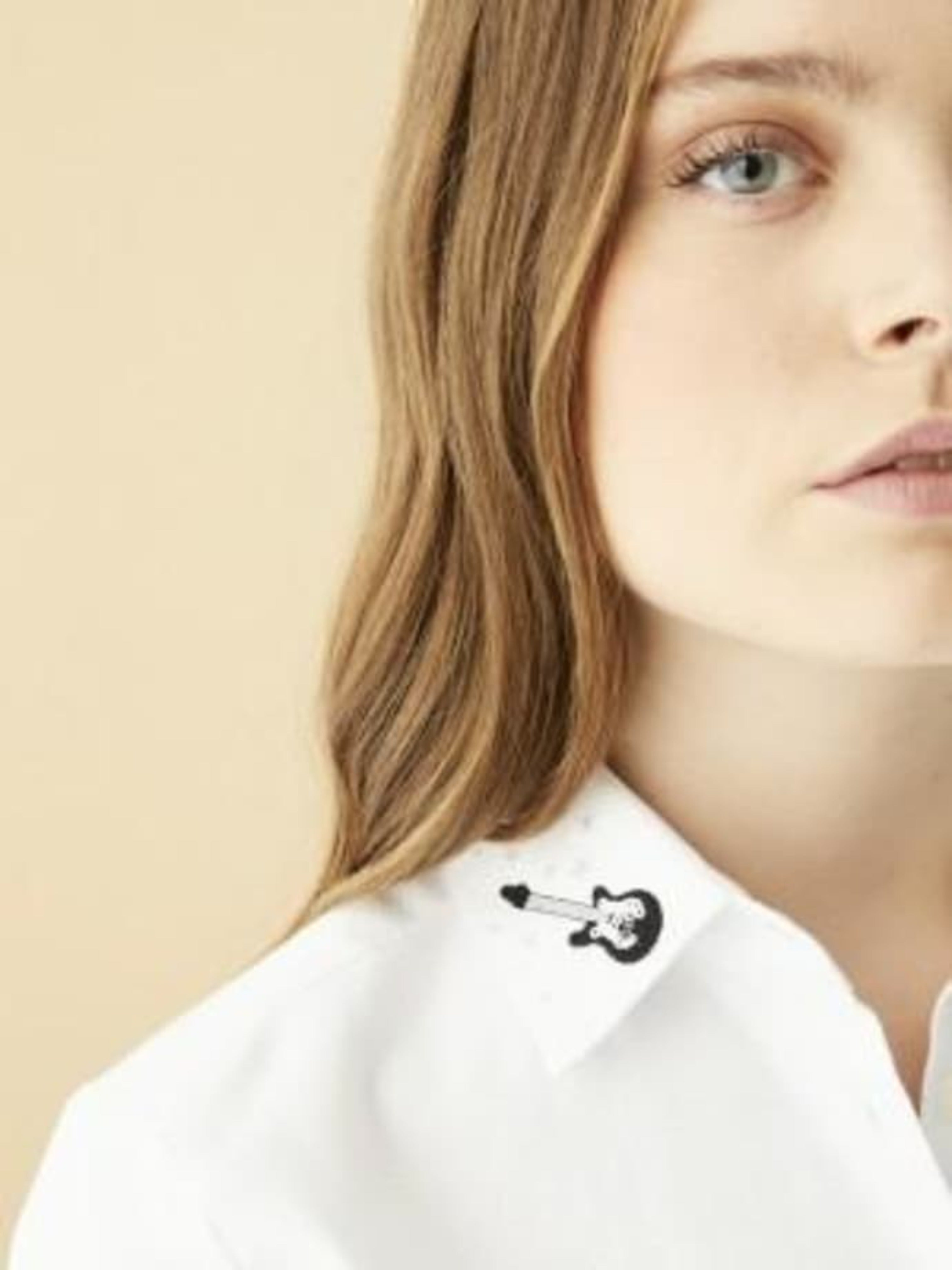 Vilagallo Isabella White Embroidery Shirt