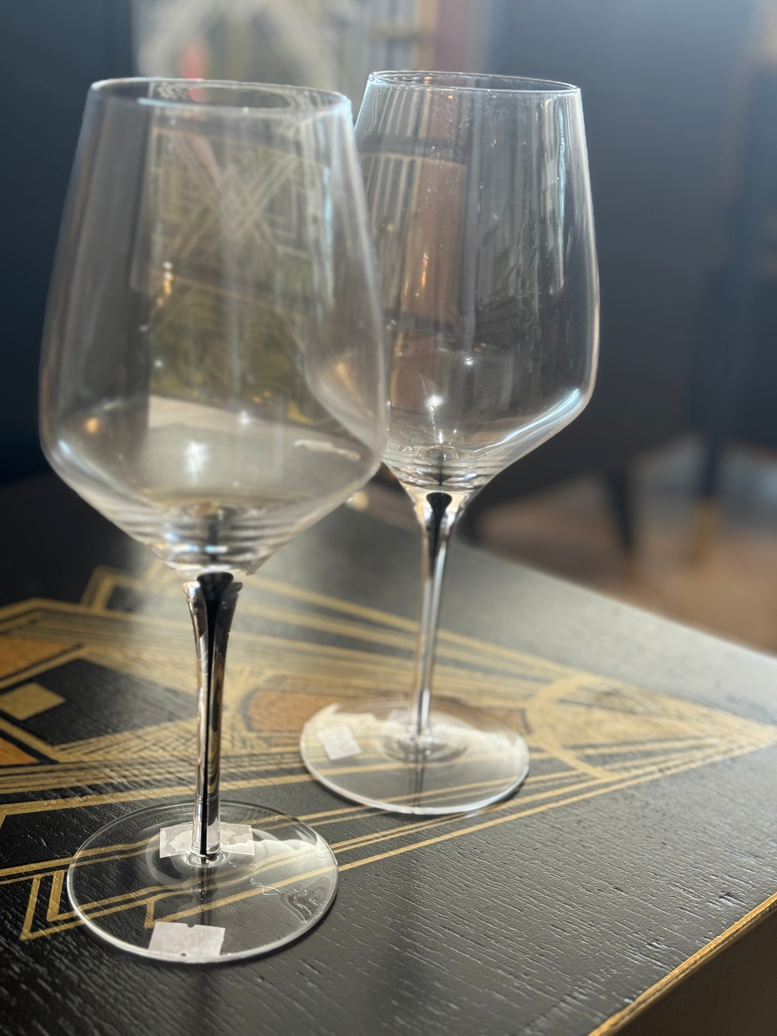 Clive Black Drop Clear Red Wine Glass