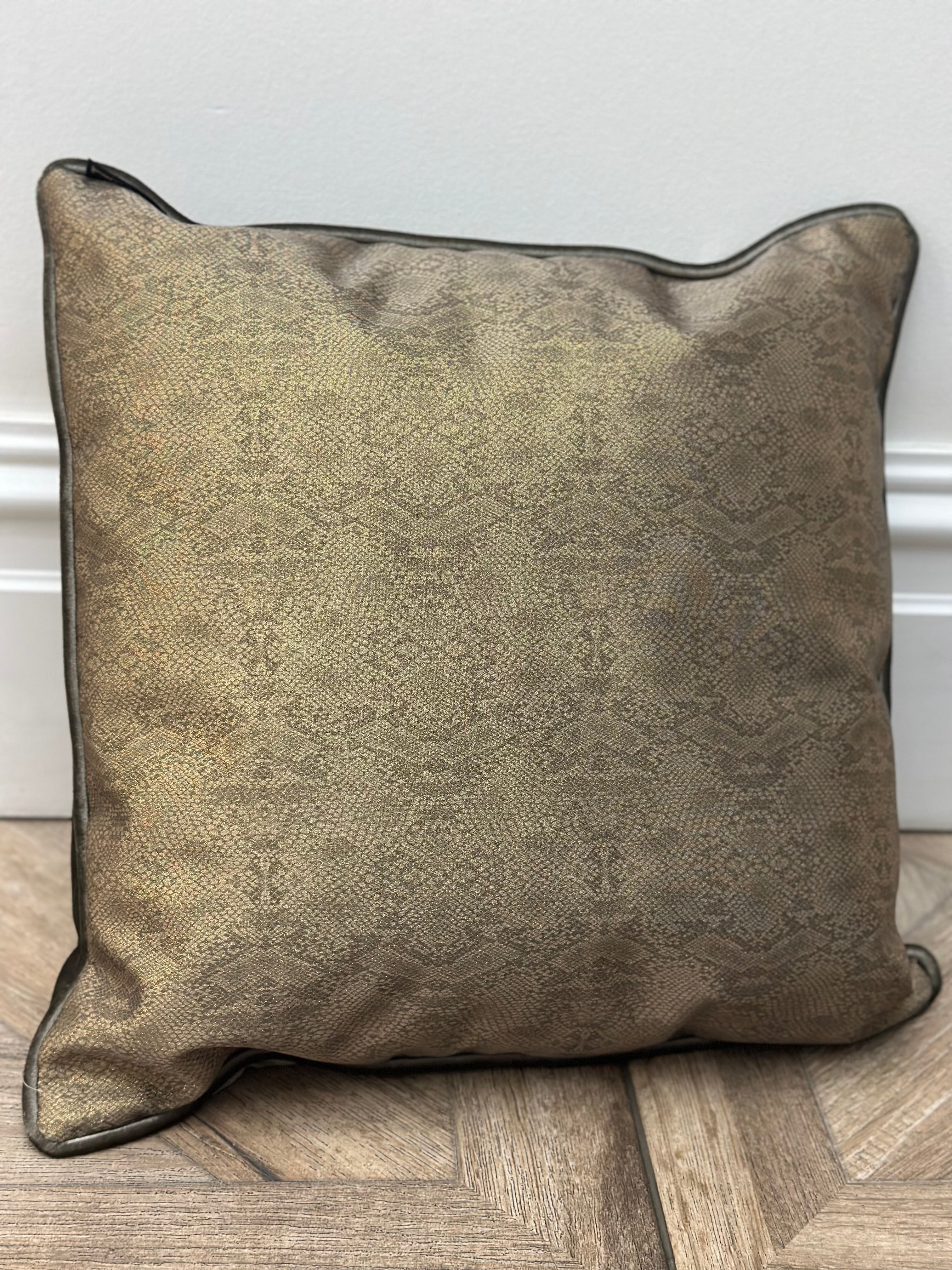 Glitter Metallic Snake Print Cushion