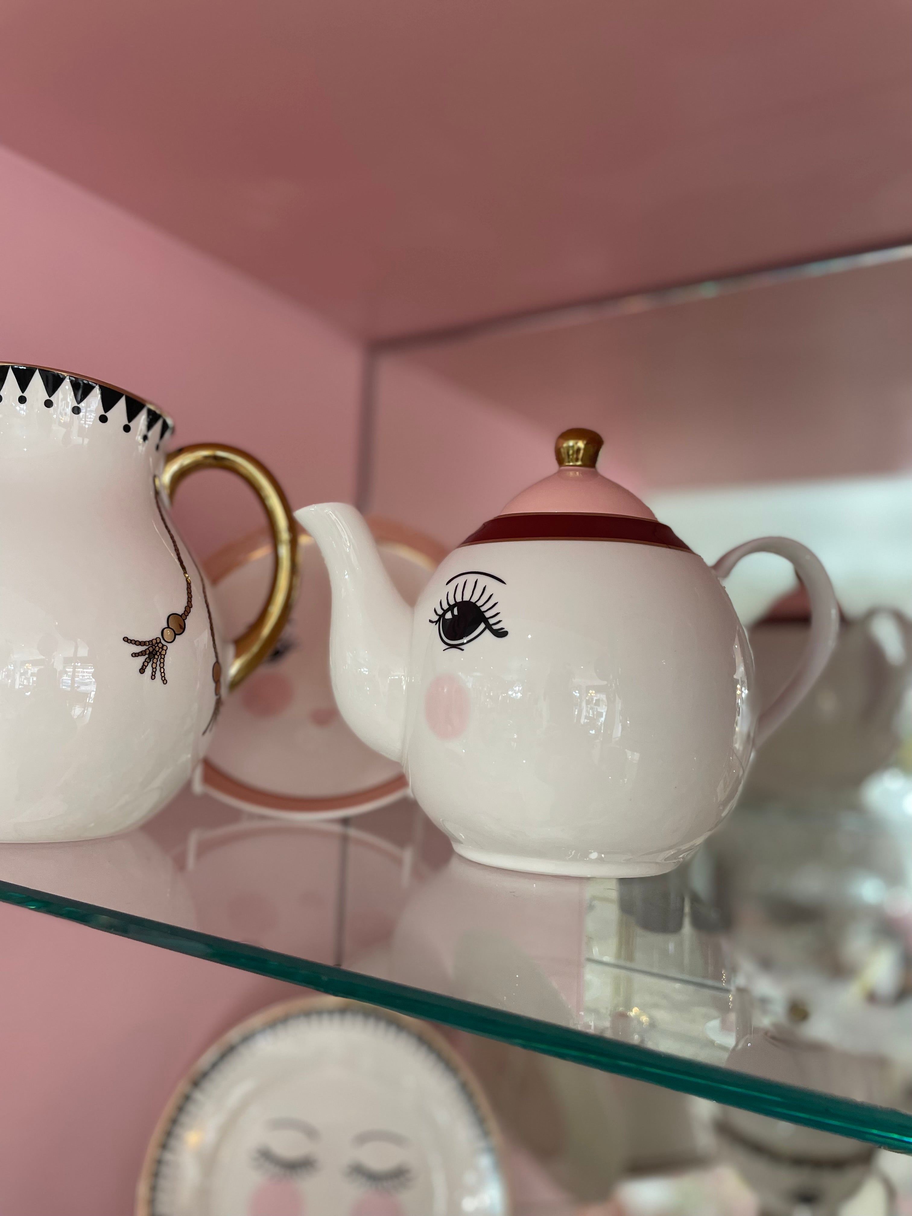 Miss Etoile Open Eye Pink Lidded Ceramic Teapot