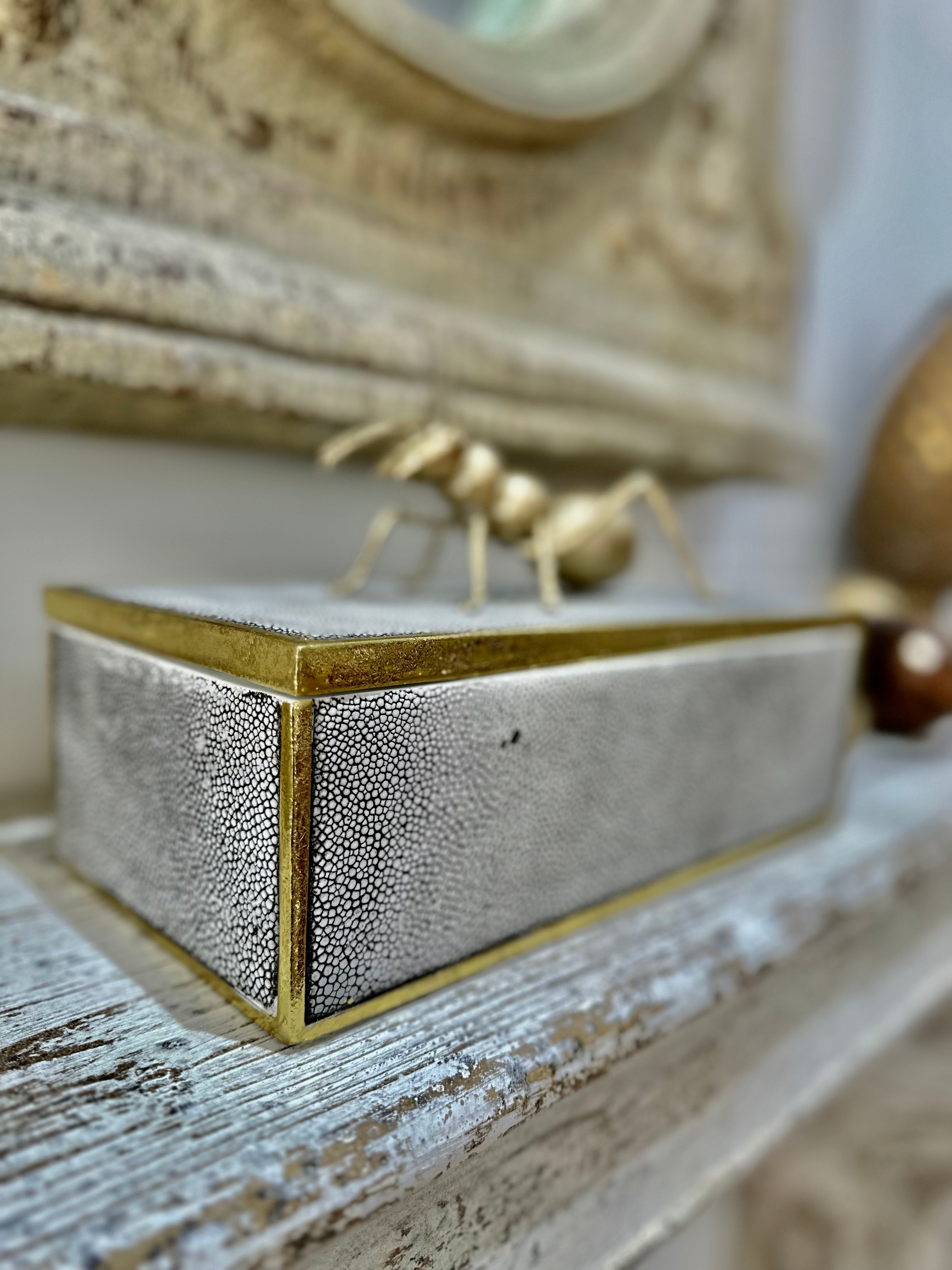 Ceramic Shagreen Trinket Box with Golden Ant